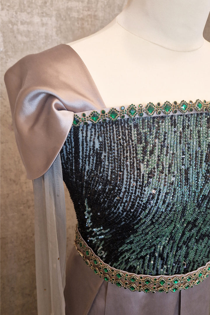 Lyra Dress